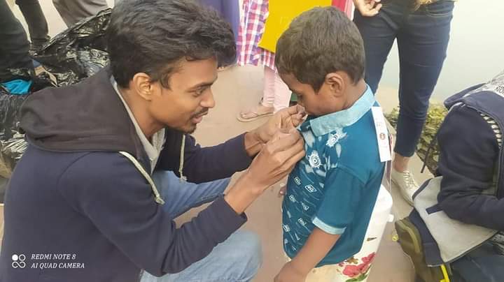 পথশিশুদের জন্য সহায়তা